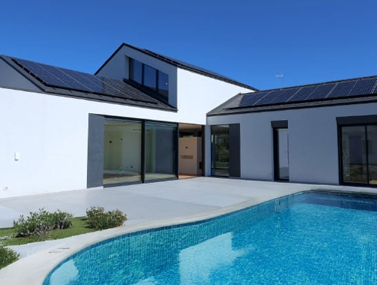 villa con piscina nord italia - y-uno