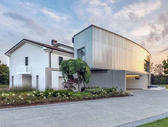 Casa curva in acciaio padova - Y-UNO